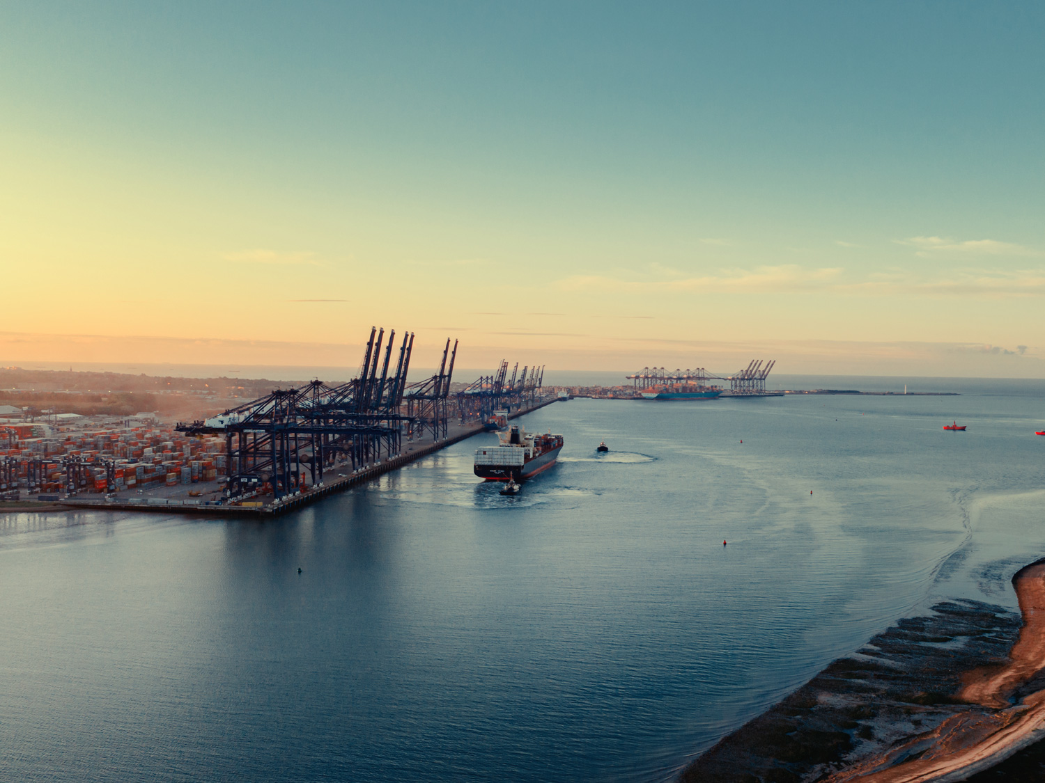 <strong>December 2022; Freight market summary review</strong>