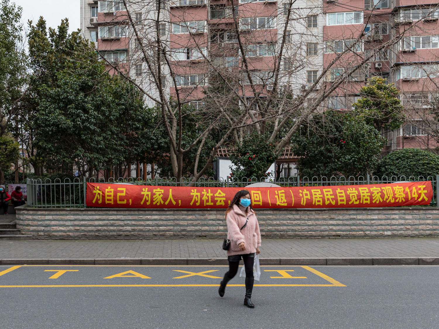 28th March: Shanghai lockdown in two waves