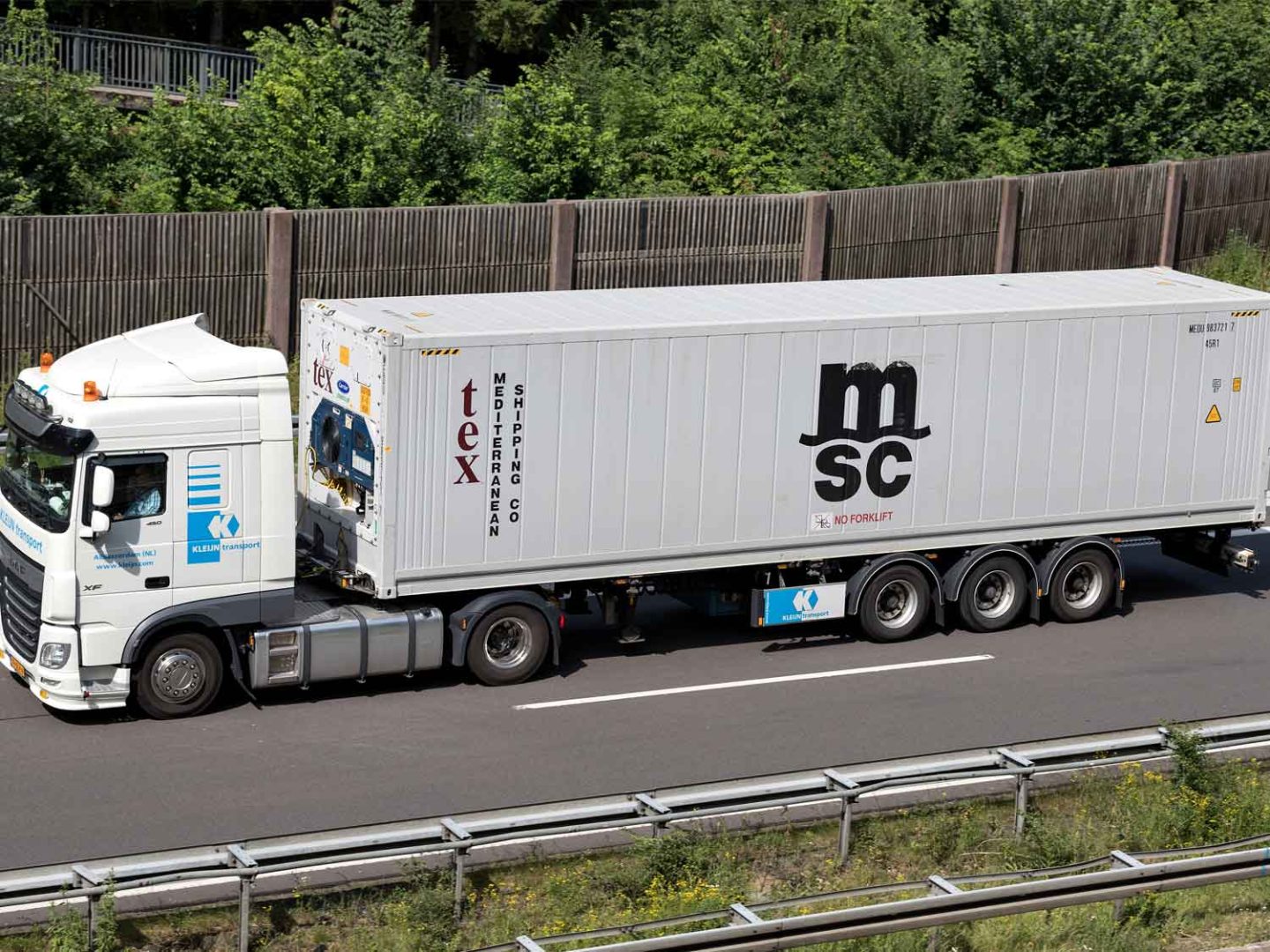 Reefer container shortage looms as demand surges